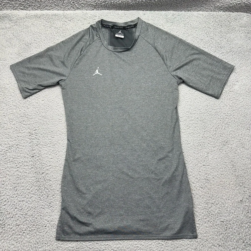 Nike Air Jordan AO9217-060 Shirt Mens Large Grey Dri-Fit Alpha Compression‎ Top